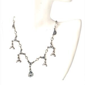 Vintage Victorian design Banana Bob ox Silver crystal necklace
